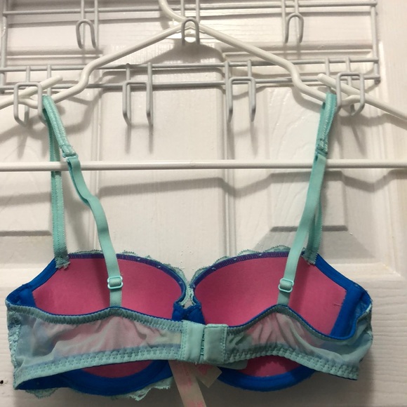 Lace push-up bra - Picture 2 of 3